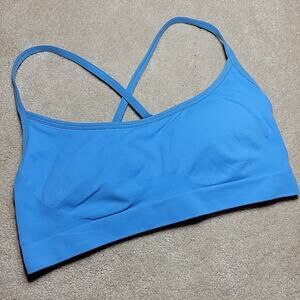 Fabletics Athletic Light Blue Sports Bra Cross Back Workout Yoga Size Small 26"